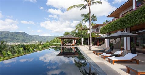 luxury resorts in phuket thailand.